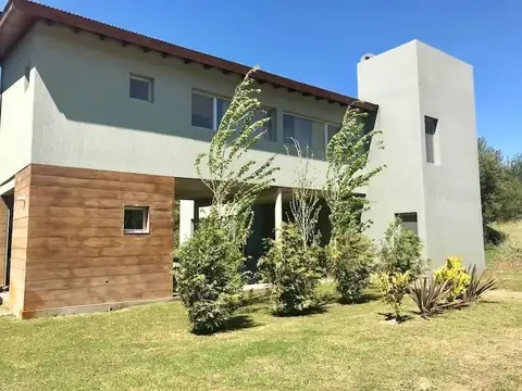Casa en Alquiler Temporal A Estrenar
