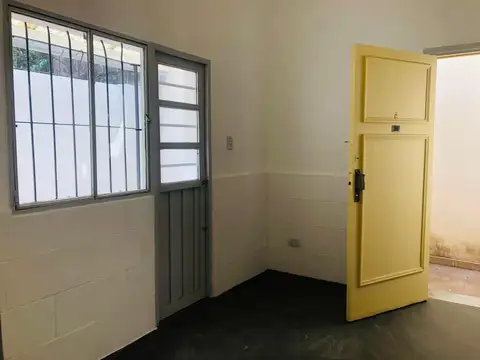 Depto Tipo Casa en Venta de 2 ambientes