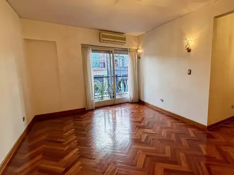 DEPARTAMENTO 4 AMBIENTES ALMAGRO CON BALCON
