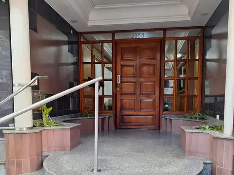 18 De Diciembre 2000, Piso 5