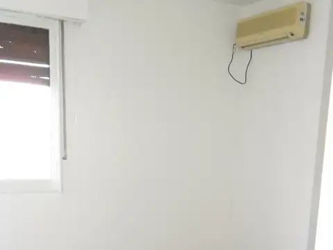 Oficina en Venta 60 años