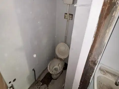 Local en Alquiler en Alvear, $ 400.000