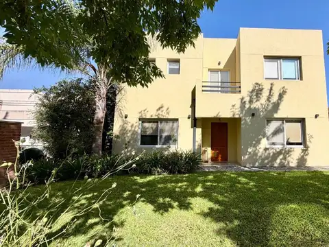 CASA EN VENTA 4 AMB SAN EDUARDO PILAR DEL ESTE
