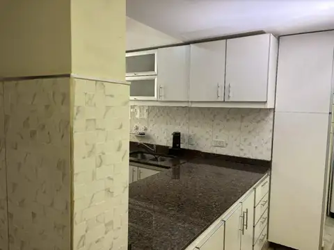 SEMIPISO EN EXCELENTE UBICACION