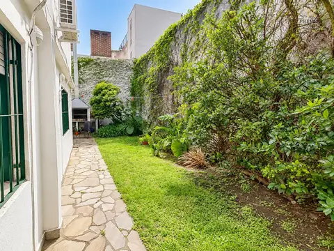 Venta - casa 4 amb en una planta - lote 252 m² - patio, parque, parrilla y cochera
