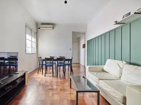 VENTA DEPARTAMENTO DE 4 AMBIENTES CON DEPENDENCIA EN RECOLETA