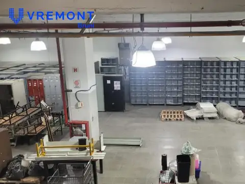 Galpon en Alquiler 43  mts Fondo