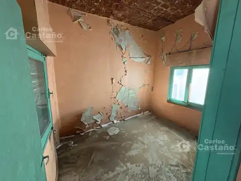 Depto Tipo Casa en Venta 50 años