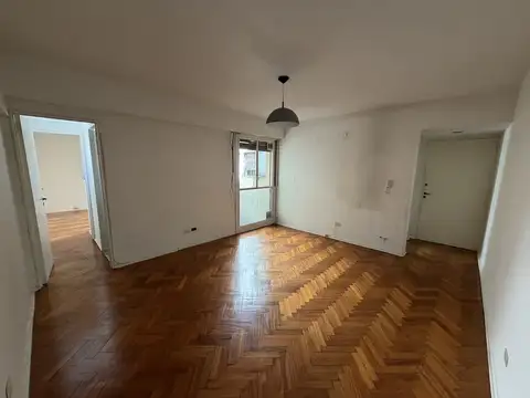 Avenida Medrano 300, Piso 8