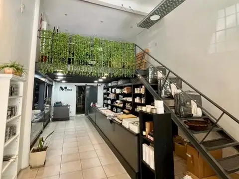 INCREIBLE LOCAL