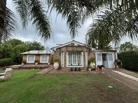 Venta de Casa 6 AMBIENTES 3 DORMITORIOS en VILLA GRAN PARQUE , Córdoba