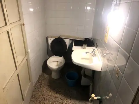 Galpon en Venta 7  mts Frente