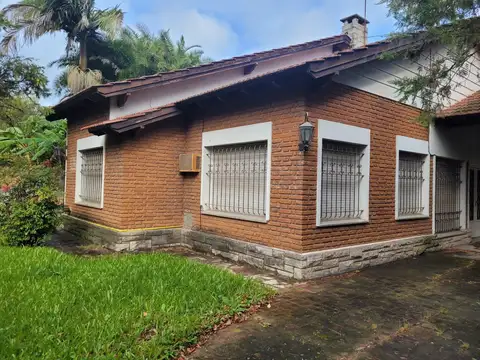 Casa en Venta en Manuel B Gonnet, USD 195.000