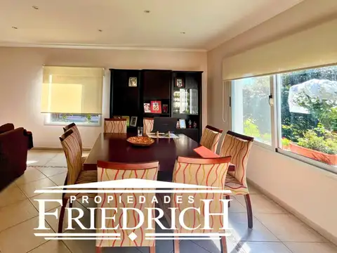 Casa en Venta de 5 dormitorios