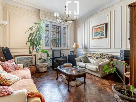 Casa 5 ambientes con 3 baños