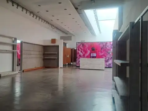 Local en Alquiler 40 años