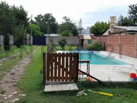 Casa 5 ambientes con 3 baños