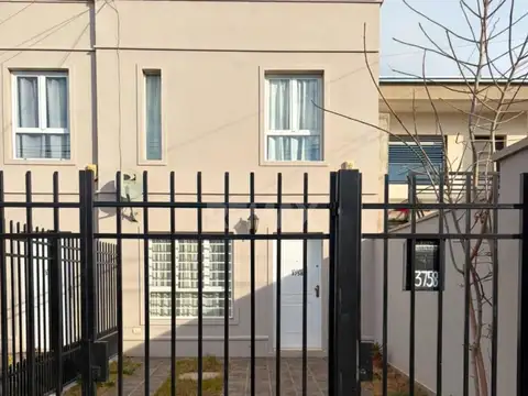 DÚPLEX EN ALQUILER - BARRIO LEJOS DE BUENOS AIRES