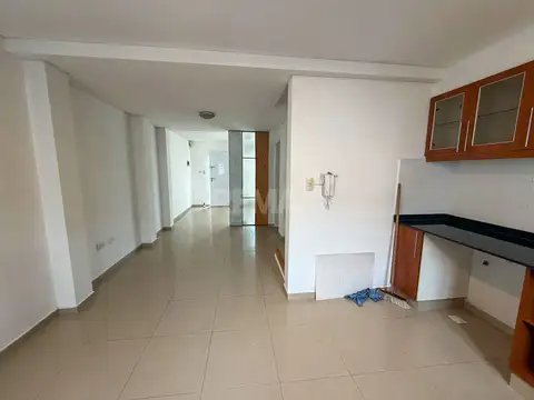 Depto Tipo Casa en Alquiler en Neuquén, $ 2.200.000