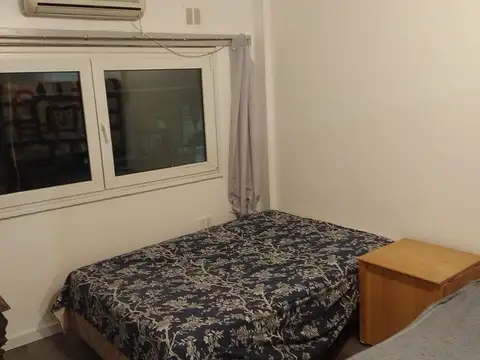 Viamonte 2300, Piso 1