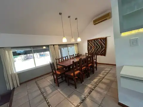 VENTA QUINTA ROLDAN SOBRE RUTA 9, QUINCHO Y PILETA