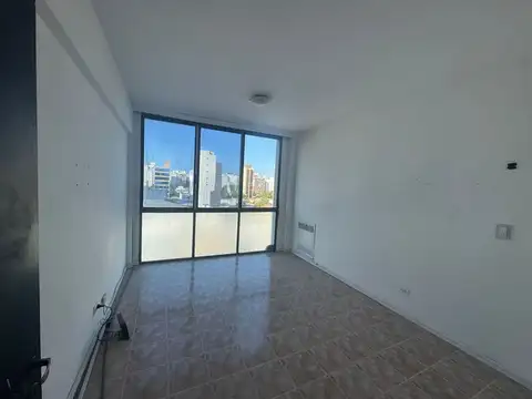 Oficina en Alquiler en Centro, $ 250.000