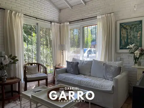 Depto Tipo Casa 3 ambientes con 2 baños