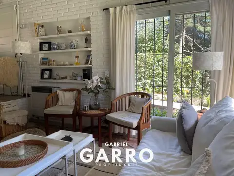 Depto Tipo Casa 3 ambientes con 2 baños