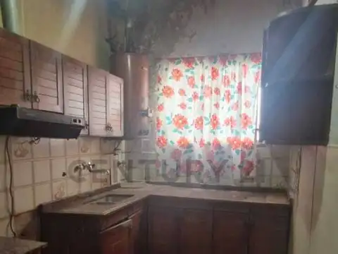 Depto Tipo Casa 6 ambientes con 2 baños
