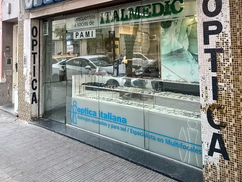 OPTICA ITALIANA. FONDO DE COMERCIO. 53 AÑOS DE TRAYECTORIA. U$S 15.000. FRENTE HOSPITAL ITALIANO ROSARIO