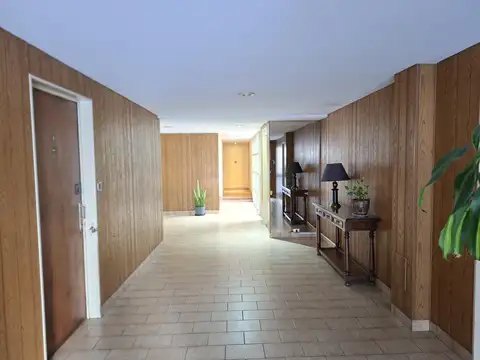 MONTEAGUDO 100, Piso 1