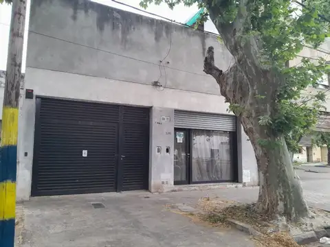 VENTA GALPON CON LOCAL EN BARRIO INDUSTRIAL