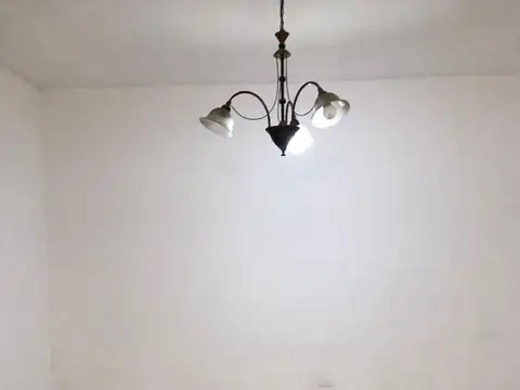 DPTO. DE 3 AMBIENTES, PLANTA BAJA RECICLADO