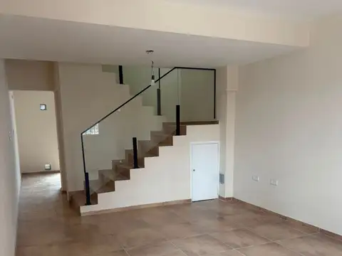 Depto Tipo Casa en Venta de 2 dormitorios