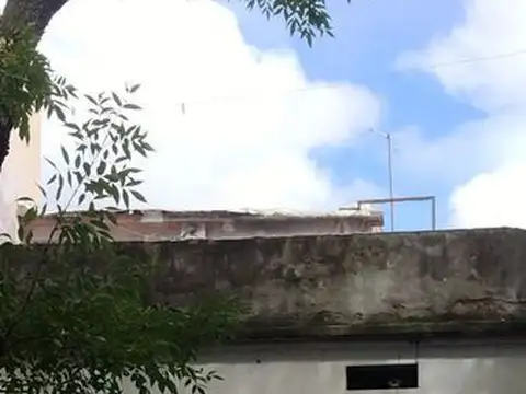 LOTE VILLA URQUIZA 8,66 X 22 CON DEMOLICION