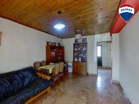 VENTA CASA 3 AMB MONTE GRANDE CON PATIO Y COCHERA