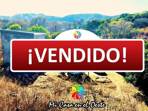 RESERVADO  Casa con costa de arroyo y gran terreno de 3.116 m² en Valle Hermoso – Exclusividad