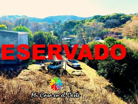 RESERVADO!!! Casa con costa de arroyo y gran terreno de 3.116 m² en Valle Hermoso – Exclusividad