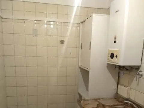 Depto Tipo Casa en Alquiler en Almagro, $ 700.000