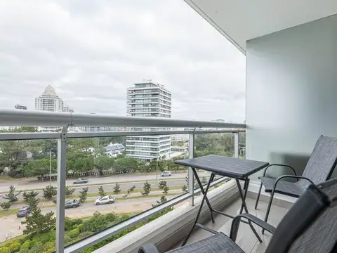 Avenida Roosevelt 100