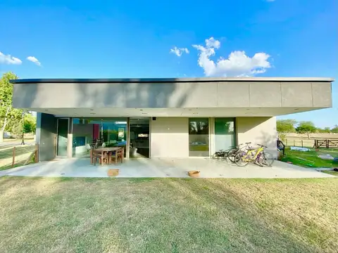 Casa en Venta en Coronel Brandsen, USD 164.500