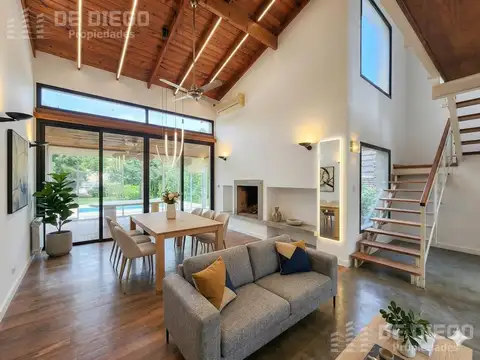Casa en Venta al Este
