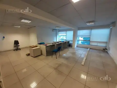 Oficina en Venta 40 años