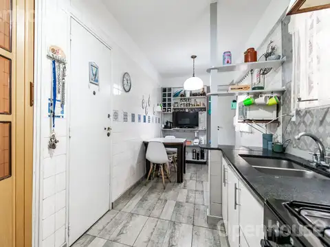 Departamento en Venta en Flores, USD 121.000