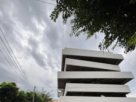 Departamento en "TEMPO" Esc.-Centro