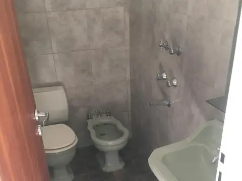 Depto Tipo Casa en Venta en Caseros, USD 57.000