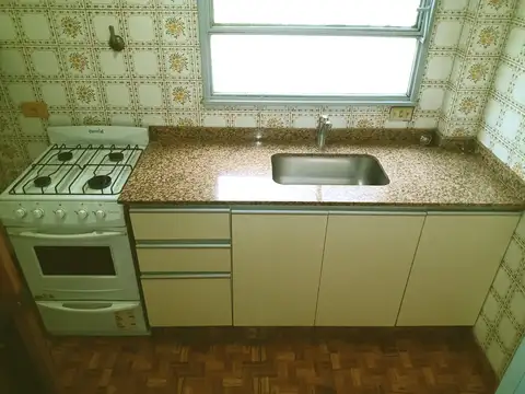 Departamento 2 ambientes con 1 baño