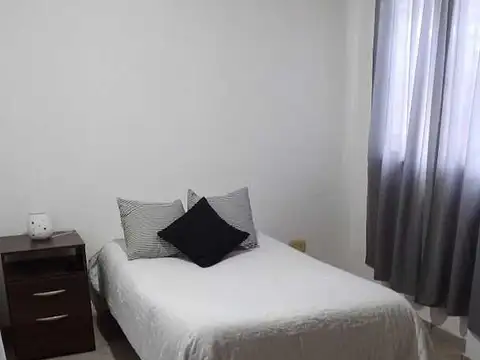 Casa en Venta en La Plata [Cod: 7253-469]