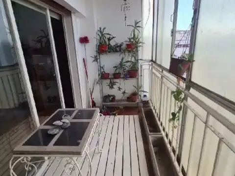 Bartolomé Mitre 1400 + Cochera Y Balcon