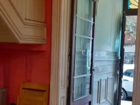 Av. Carabobo 93 , Piso 0